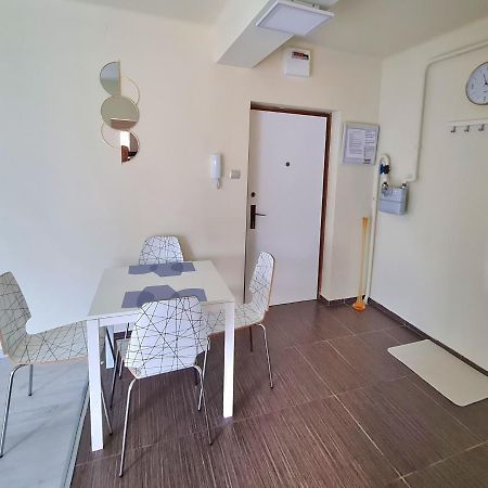 Appartement Stepin à Kiskunfélegyháza Extérieur photo